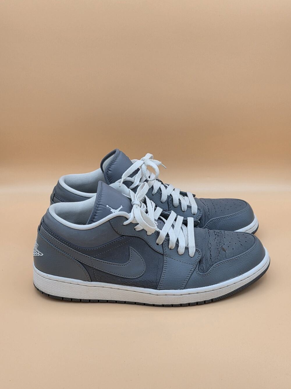 Nike Air Jordan 1 Low Men's Size 12 Gray White Sneakers 2014 Distressed